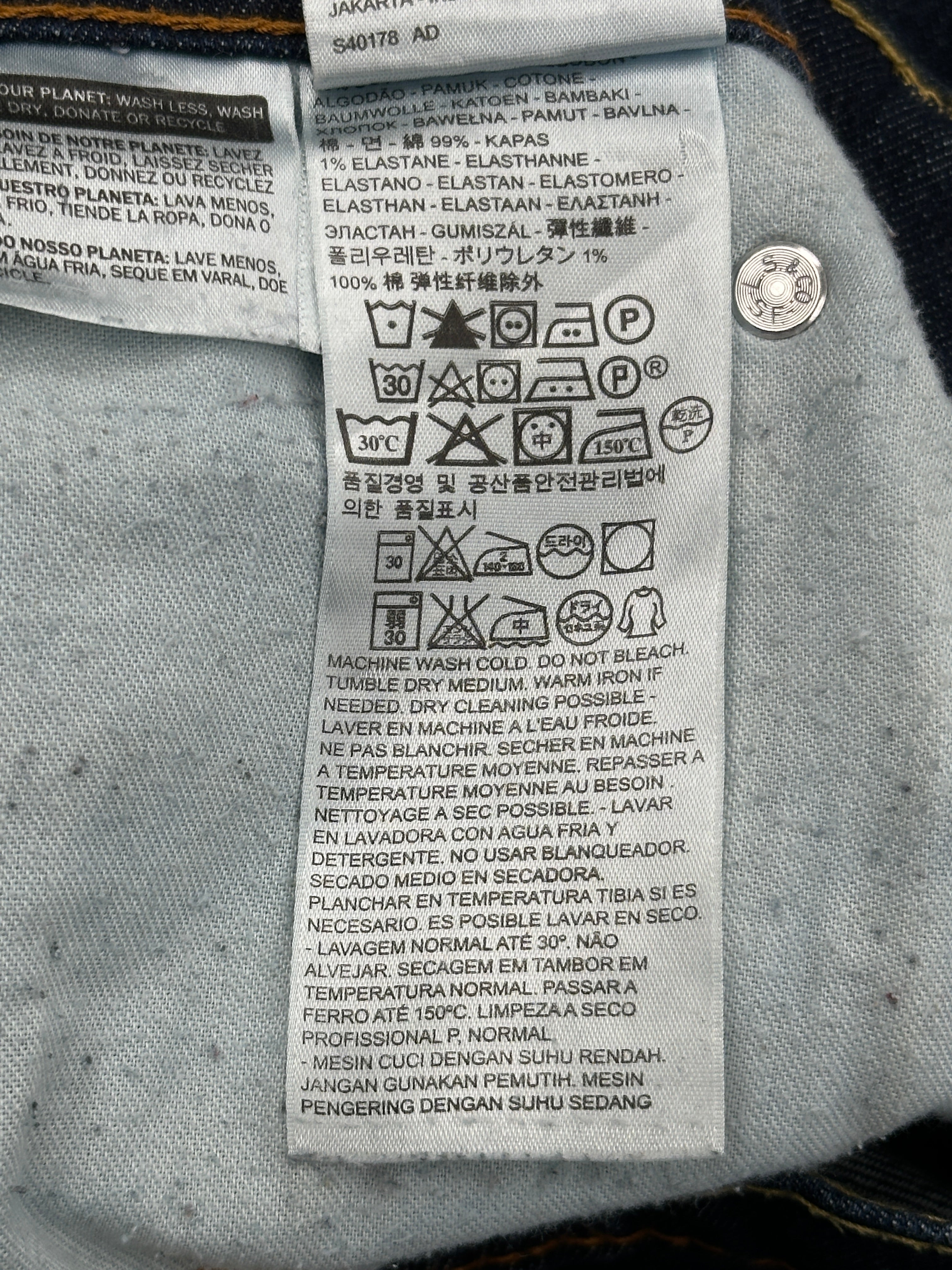 Levi's Dark Blue Jeans